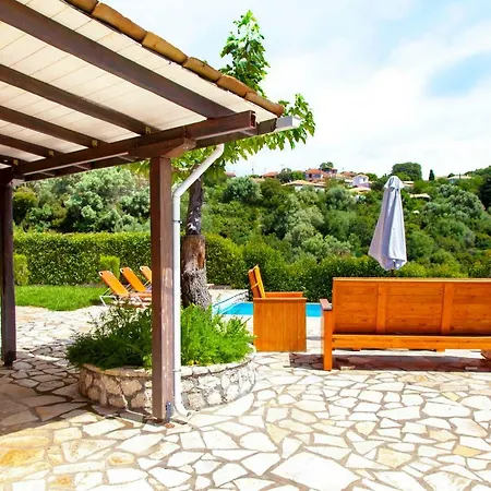 Melody Private Pool With Mountain Views